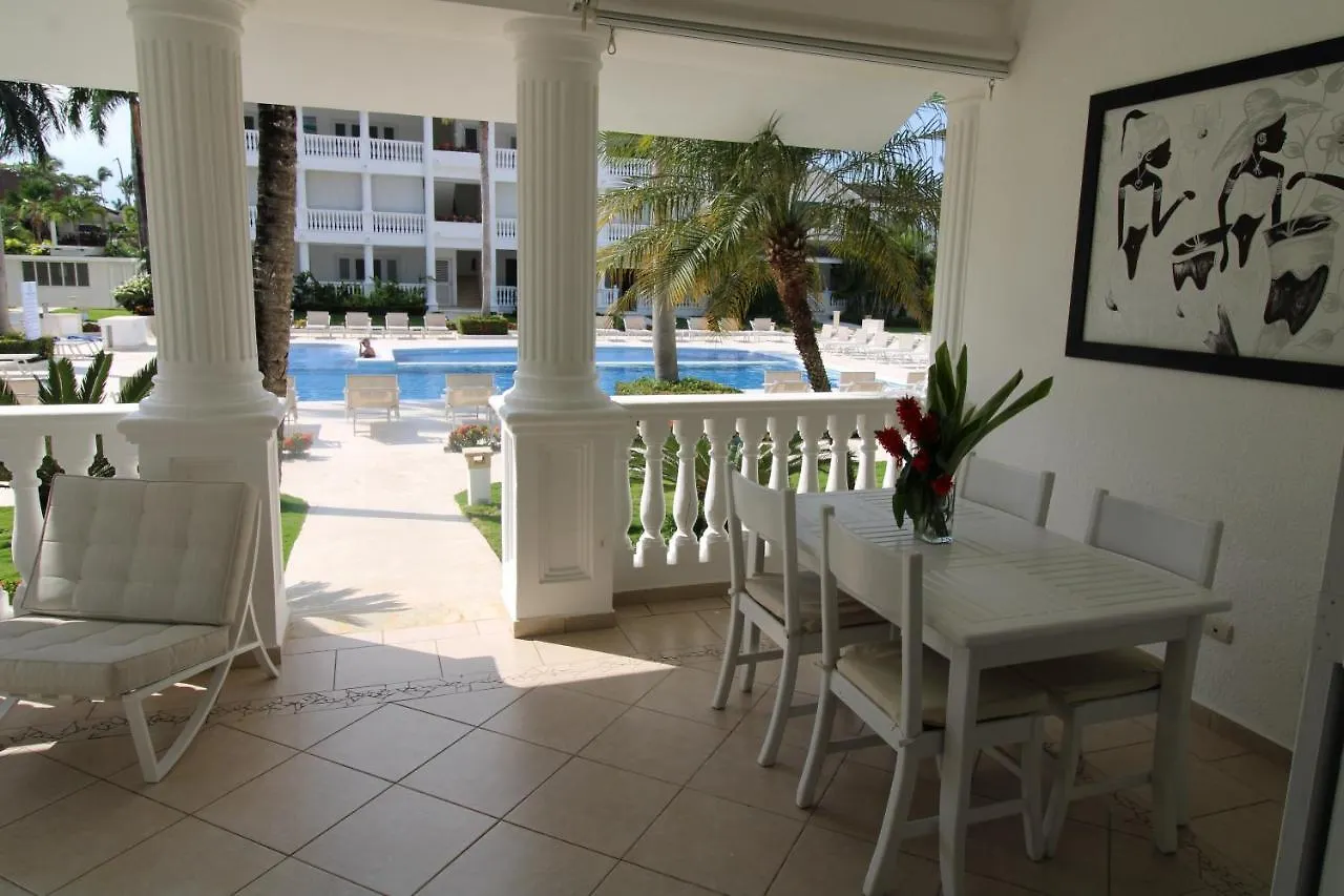 Albachiara Hotel - לאס טרנאס